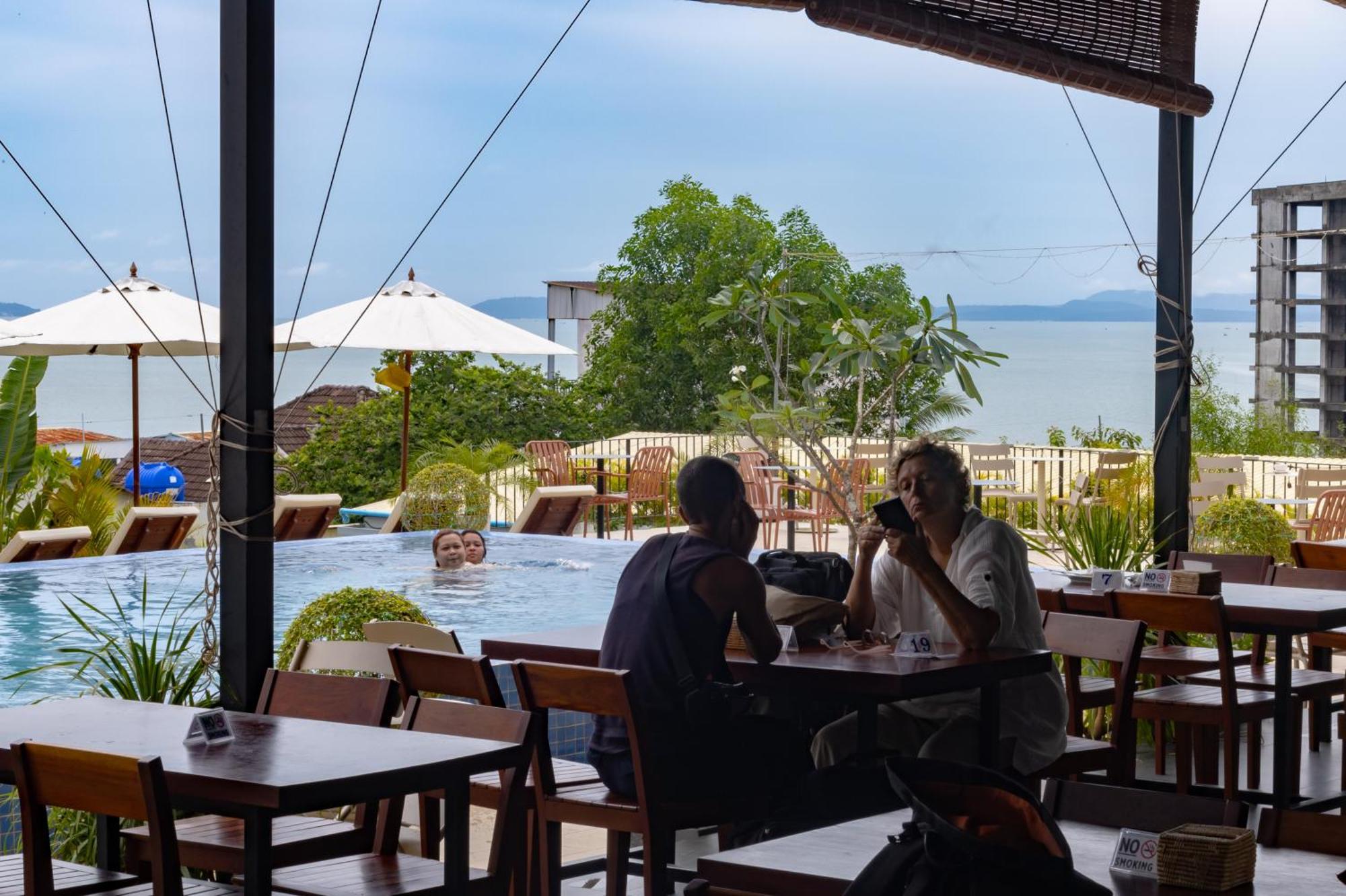 Onederz Sihanoukville - 10 Mins Walk From The Tourism Pier Eksteriør billede